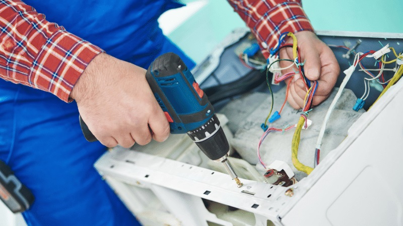 Çubuk Fondital Fondital çamaşır makinesi kart tamiri – Su almama arızası orijinal parça ile giderildi. - Teknik servis örneği